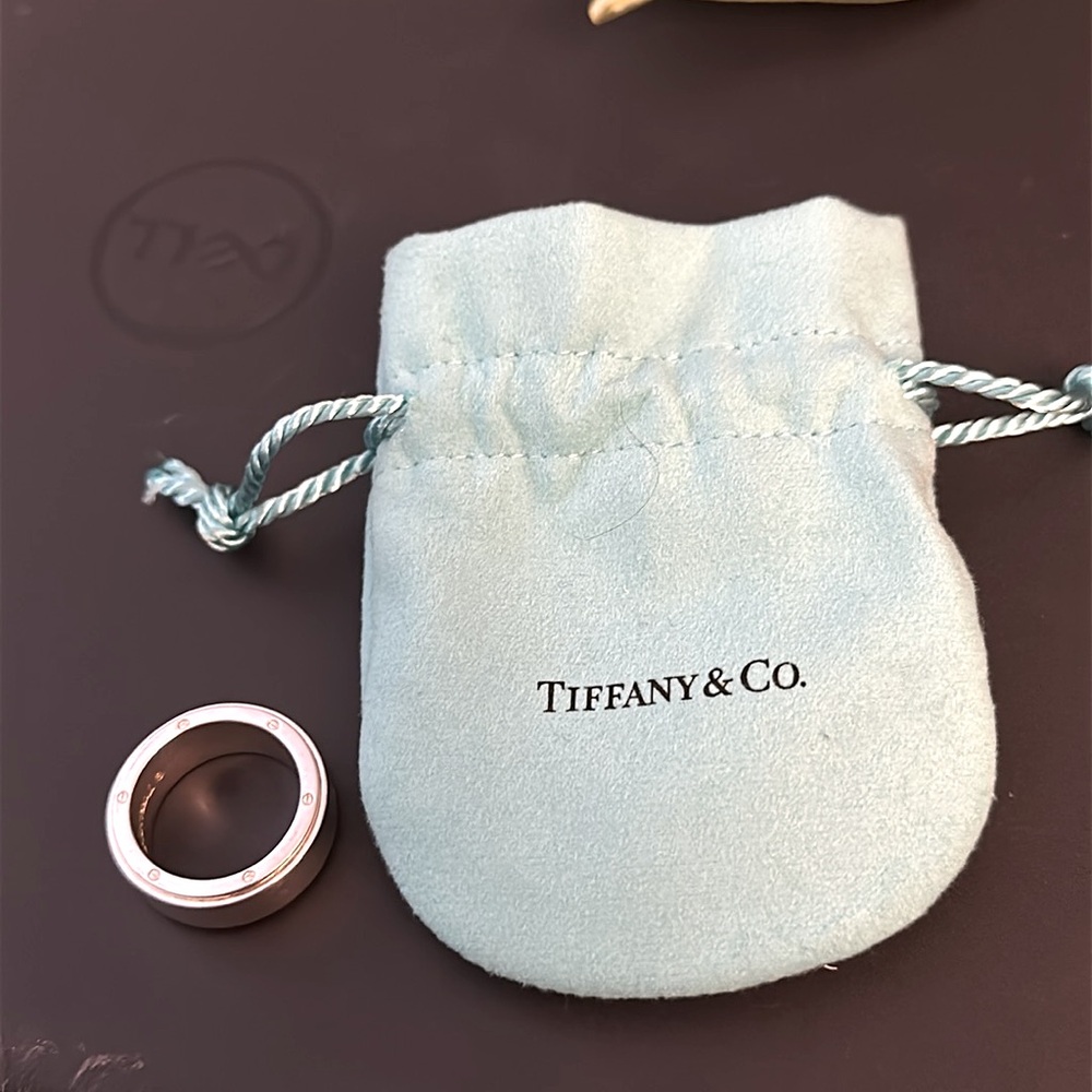 Tiffany & Co. SS Metropolis Ring.